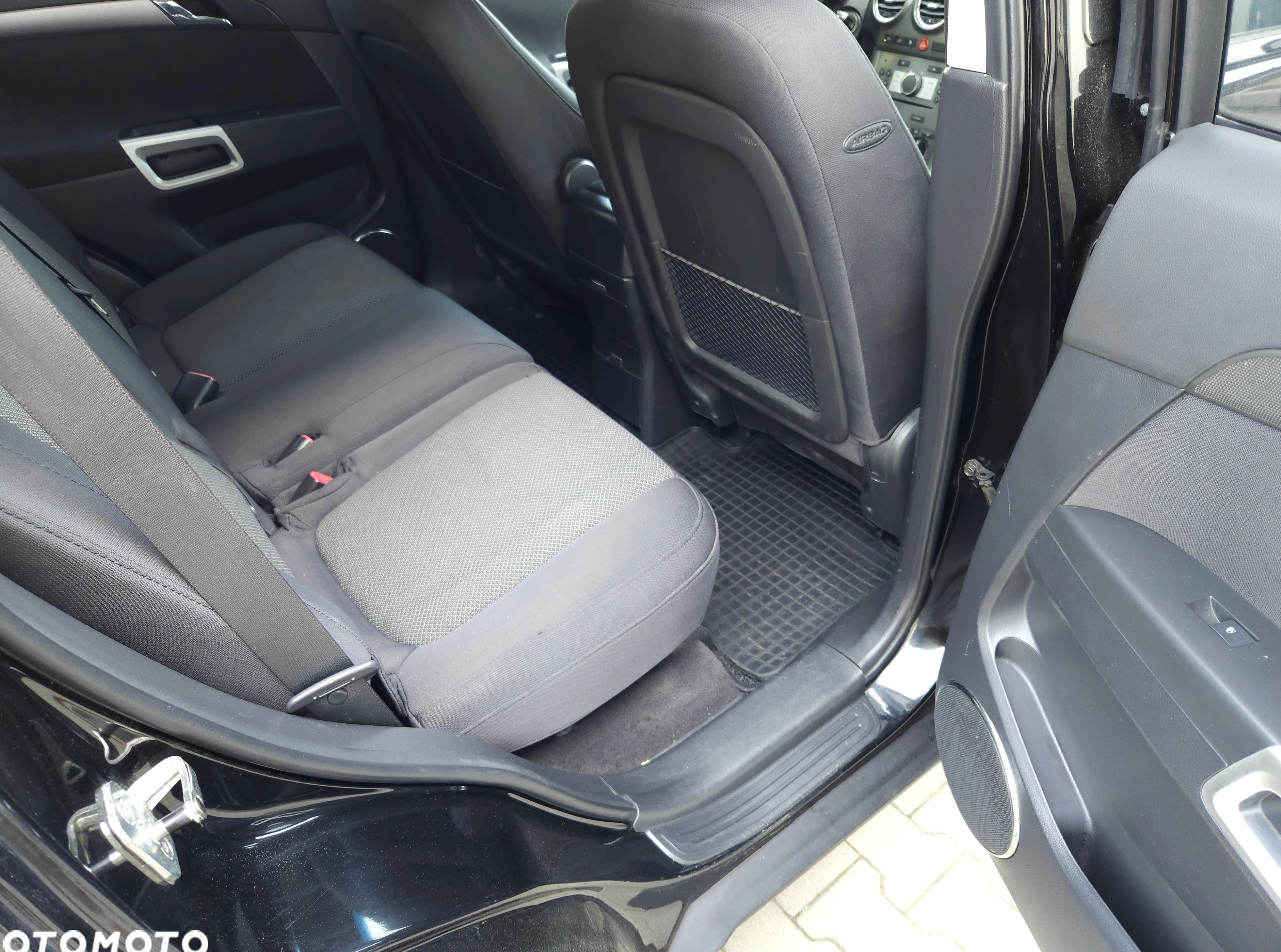 Opel Antara cena 22900 przebieg: 235000, rok produkcji 2008 z Słupca małe 172